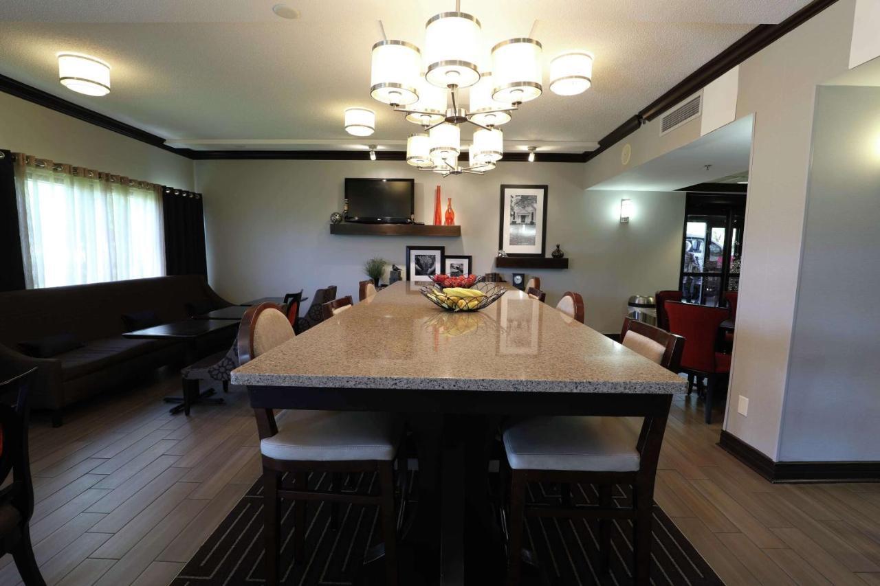 Hampton Inn Dyersburg Extérieur photo